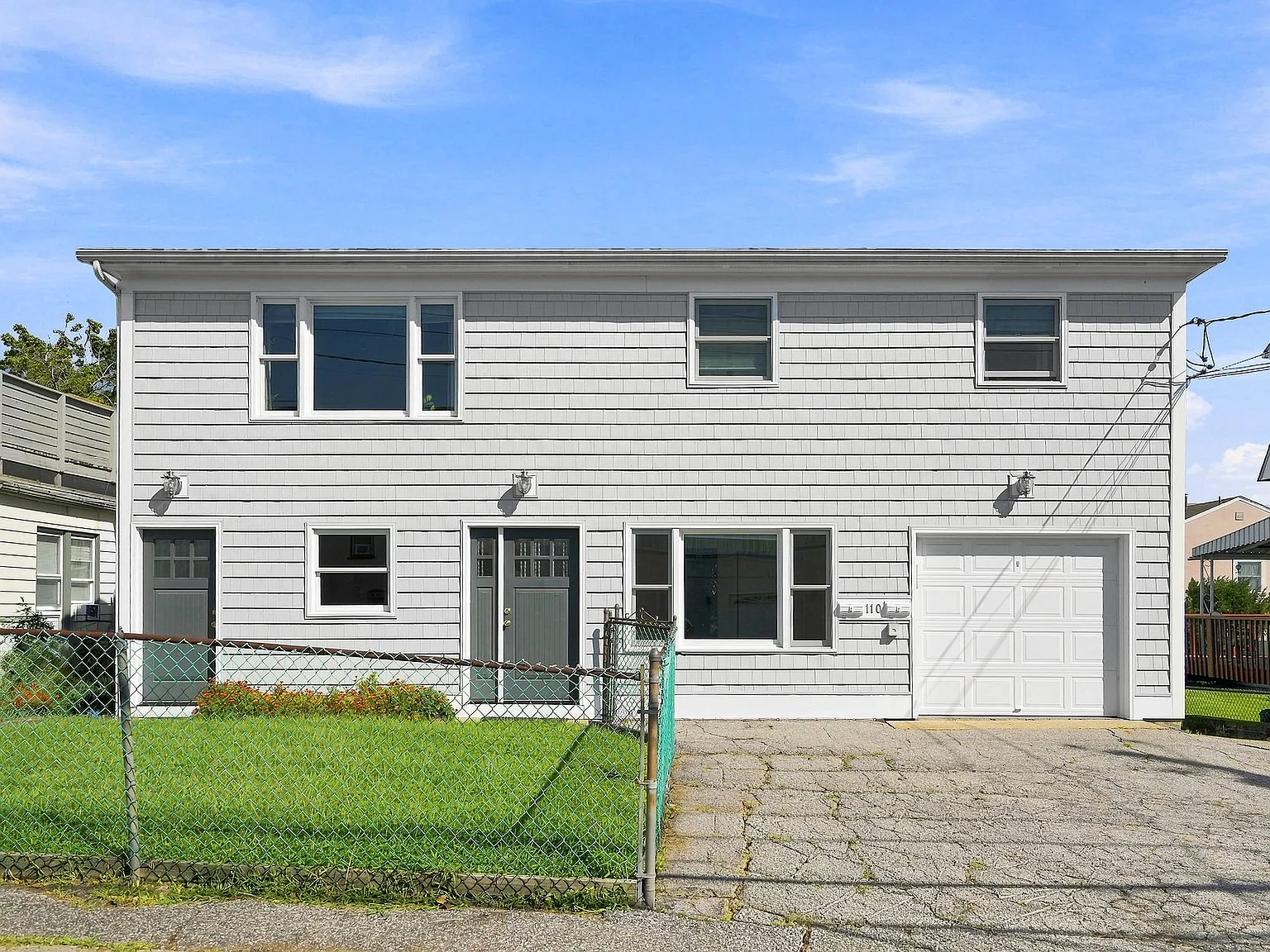 2 bed, 1.0 bath, 672 sqft, $2,950 — Photo 1