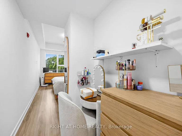 722 Marlee Ave #206 — Photo 16