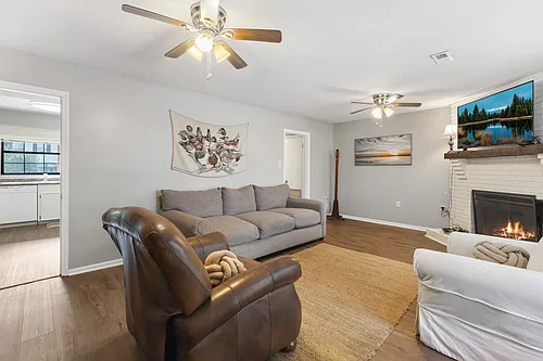 119 Brookwood Ln Photo 1