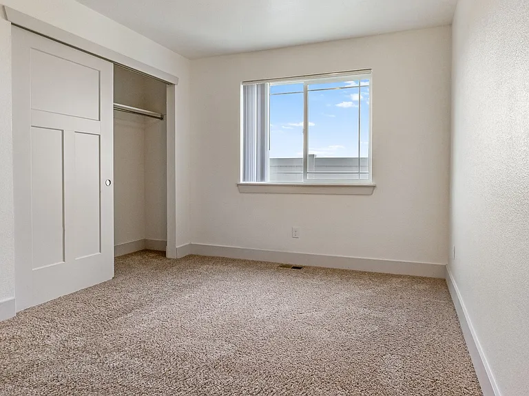 103 Parkview Ct — Photo 8