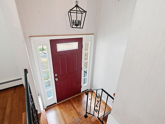 3rd image of 46 Arborway Dr