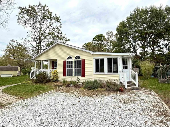 7 Cottonwood Ct, Mays Landing, NJ 08330