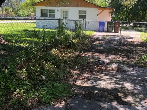1217 N Beaumont Ave, Kissimmee, FL 34741