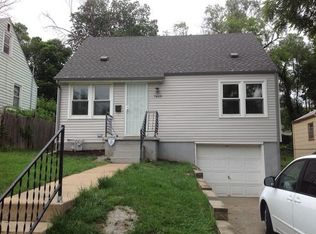 7429 Walrond Ave, Kansas City, MO 64132