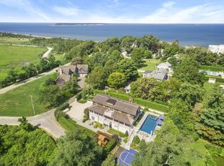 8 West St, Southampton, NY 11968