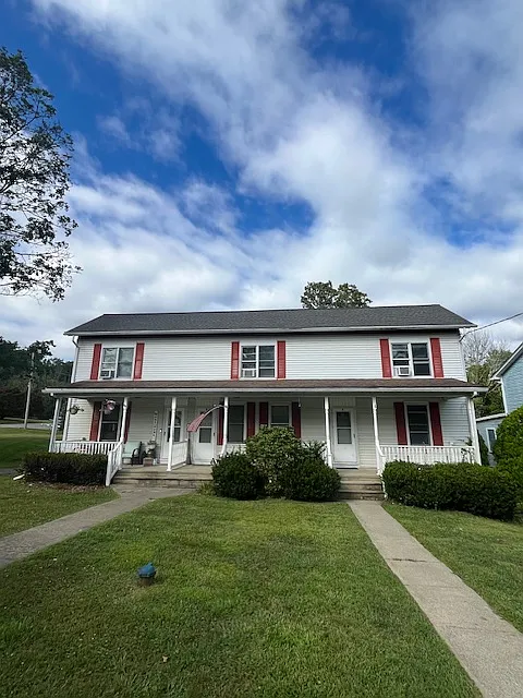226 Main St #C