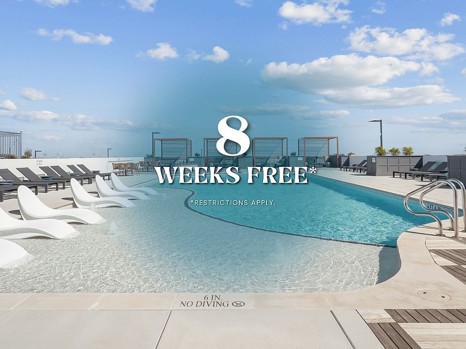 Rooftop Salt-Water Pool