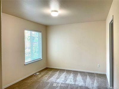 5th image of 33907 SE Sorenson St