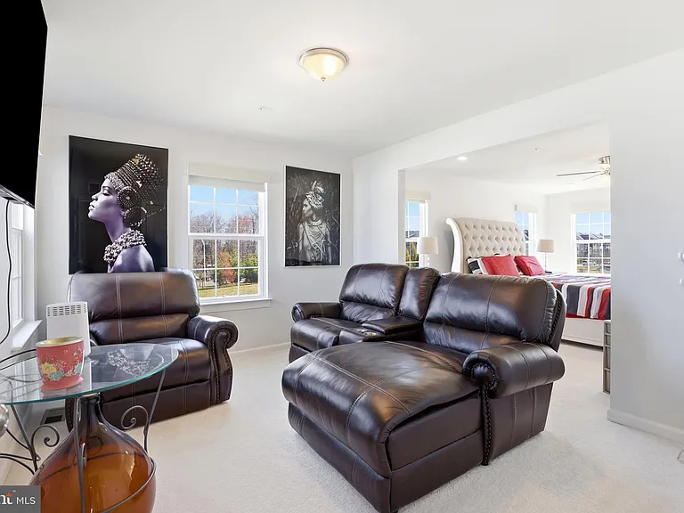 6702 Savannah Dr — Photo 35