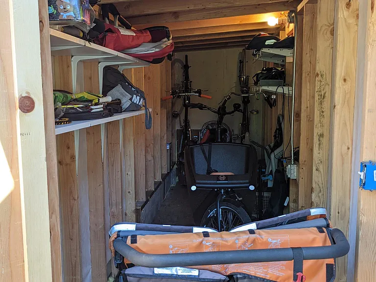 Storage shed