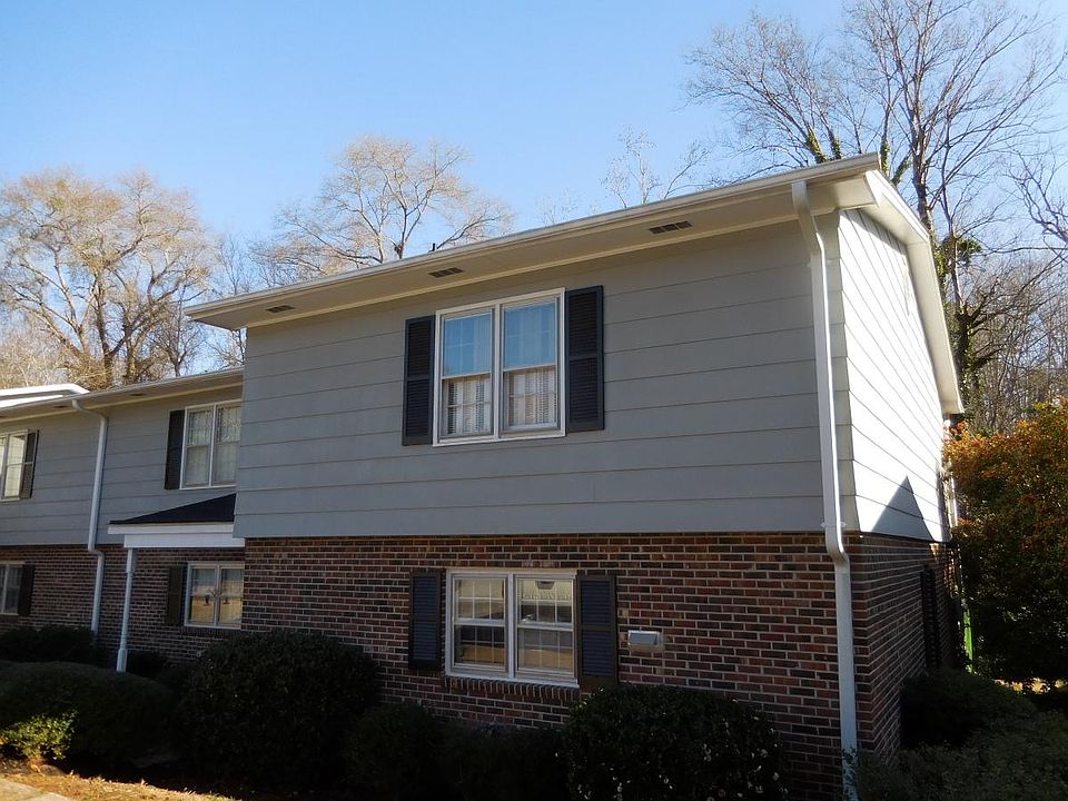 1st image of 31 Summercreek Dr