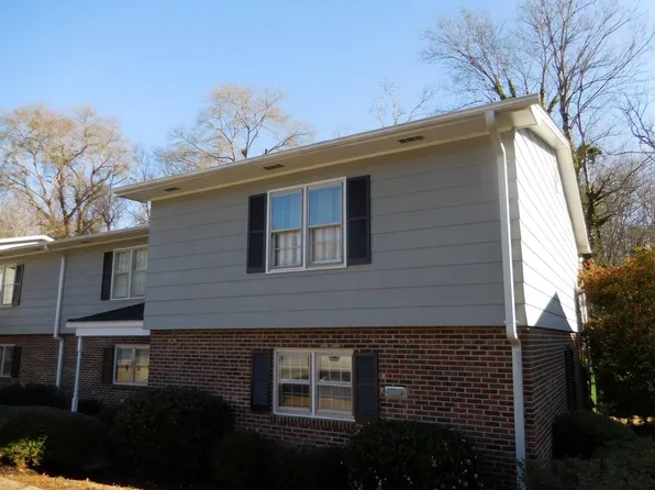 31 Summercreek Dr, Spartanburg, SC 29307