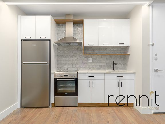 3rd image of 591 Rutland Rd APT 3F