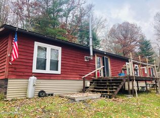 77 Slate Ln, Mill Hall, PA 17751