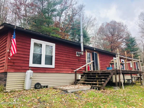 77 Slate Ln, Mill Hall, PA 17751