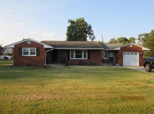 203 Baker Dr, Metropolis, IL 62960