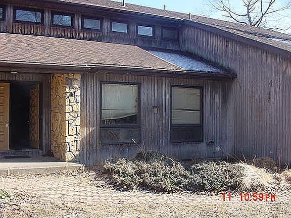 2nd image of 96 Mount Vernon Rd