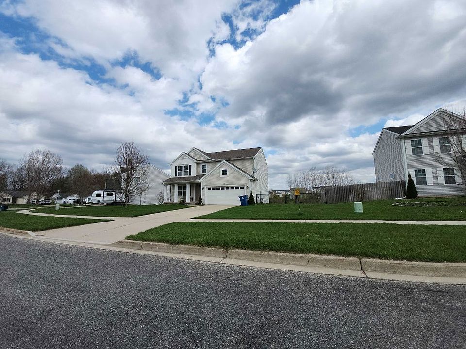 2nd image of 530 Oak Meadow Dr