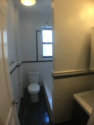 Rented by Newcastle Realty Services | media 6