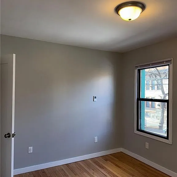 2414 Snyder Ave #2 — Photo 6
