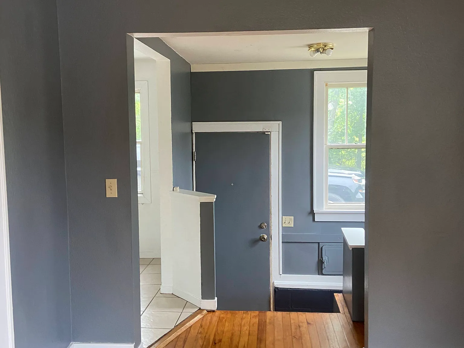 3 bed, 1200 sqft, $1,550 — Photo 2