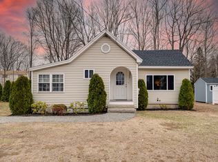 221 North St, Saco, ME 04072