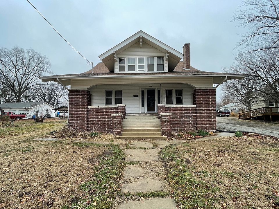 1st image of 461 W Summit St