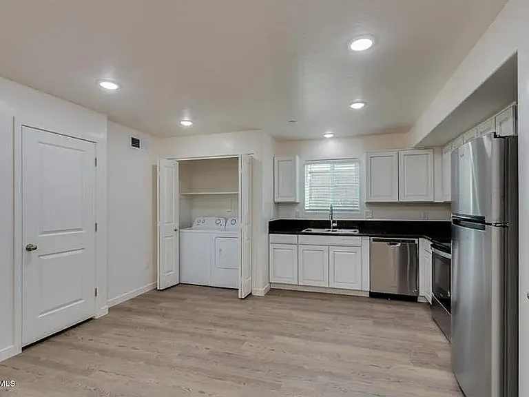501 E 9th Ave #501B — Photo 3