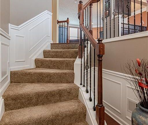 3rd image of 6550 Park Pointe Ct