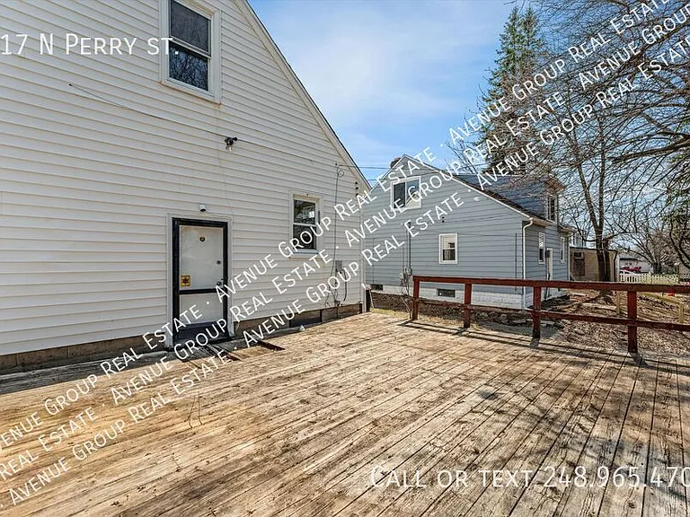 917 N Perry St — Photo 33