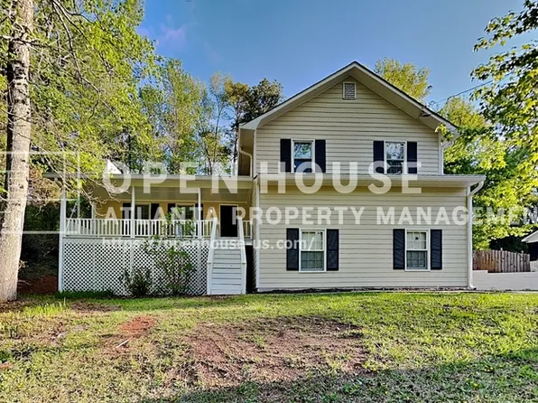 211 Powder Mill Dr, Dallas, GA 30157