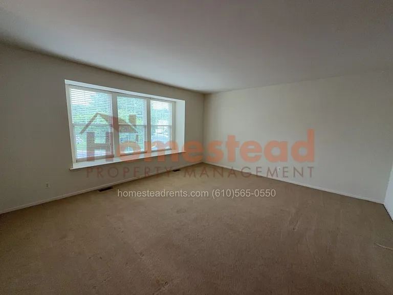 244 S Azalea Ct — Photo 44