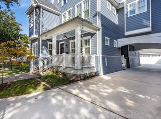 2016 Harvard St, Houston, TX 77008