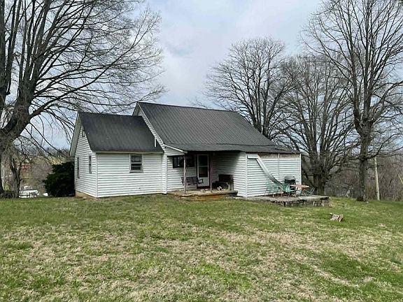 2nd image of 127 Faubush Norfleet Rd
