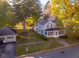11 Bensonhurst Ave, Saratoga Springs, NY 12866