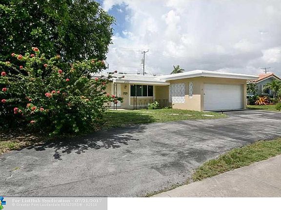 3rd image of 2100 NE 62nd St