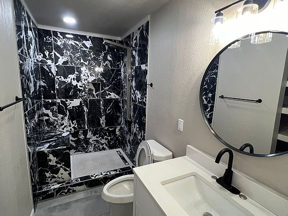 5th image of 10905 Tom Weiskopf Dr APT A