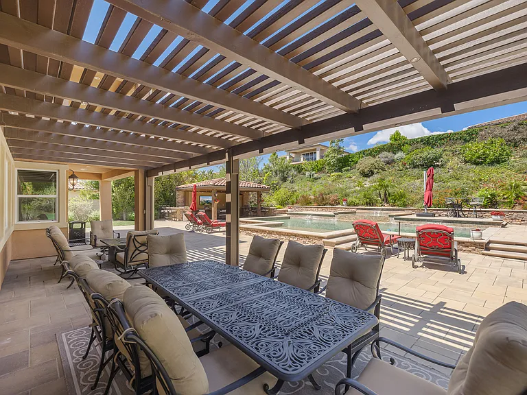 7305 Augusta Dr — Photo 42