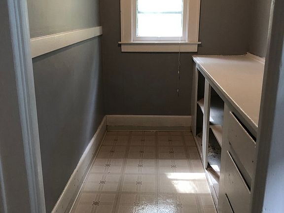 4th image of 106 Bellaire Pl #2
