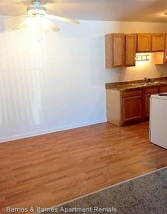 5th image of 2750 Golfside Dr APT 616