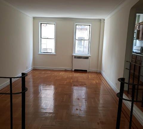 3rd image of 165 Seaman Ave #F2