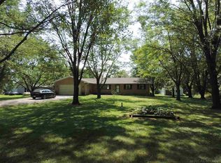 37600 Hobarth Rd, Chesterfield, MI 48047