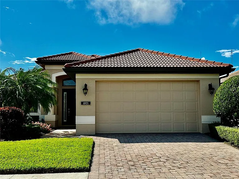 1321 Cielo Ct — Photo 1
