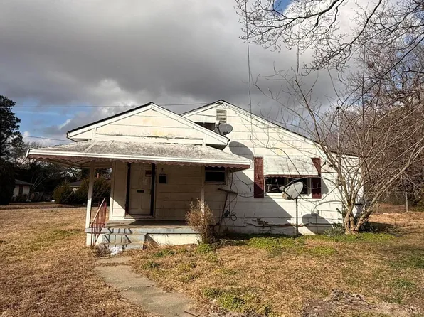 500 Marilyn Drive, Kinston, NC 28501