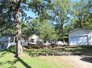2945 Carron Rd, Festus, MO 63028