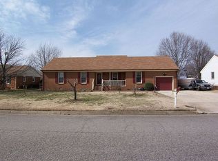 812 Rutherford Dr, Chesapeake, VA 23322