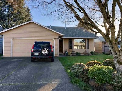 2320 Oregon Ct, Woodburn, OR, 97071