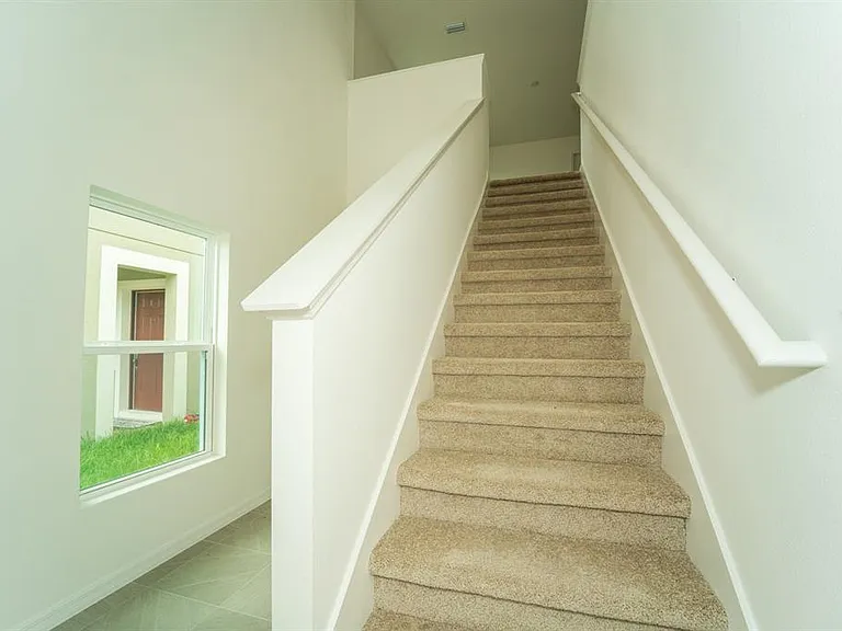 1673 Swan Swim Dr — Photo 16
