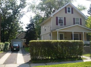 402 Aldene Rd, Roselle, NJ 07203