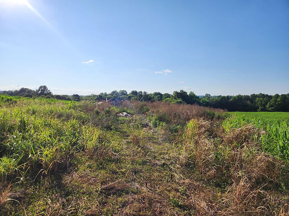 2nd image of 26 Parker Rd #1-2-3